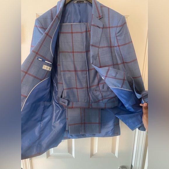 Minimally worn two piece suit. - Picture 2 of 3